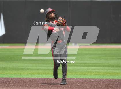 Thumbnail 2 in Hewitt-Trussville vs IMG Academy (IMG Academy National Classic) photogallery.
