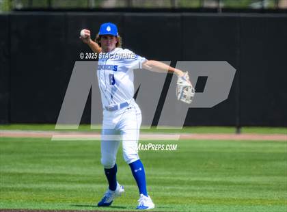 Thumbnail 3 in Hewitt-Trussville vs IMG Academy (IMG Academy National Classic) photogallery.