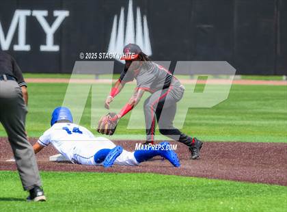 Thumbnail 3 in Hewitt-Trussville vs IMG Academy (IMG Academy National Classic) photogallery.