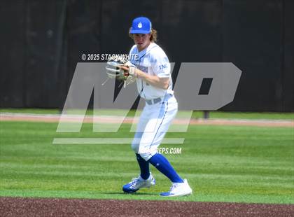 Thumbnail 2 in Hewitt-Trussville vs IMG Academy (IMG Academy National Classic) photogallery.