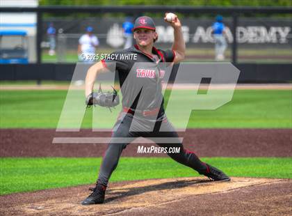 Thumbnail 3 in Hewitt-Trussville vs IMG Academy (IMG Academy National Classic) photogallery.