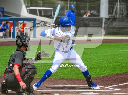 Thumbnail 3 in Hewitt-Trussville vs IMG Academy (IMG Academy National Classic) photogallery.