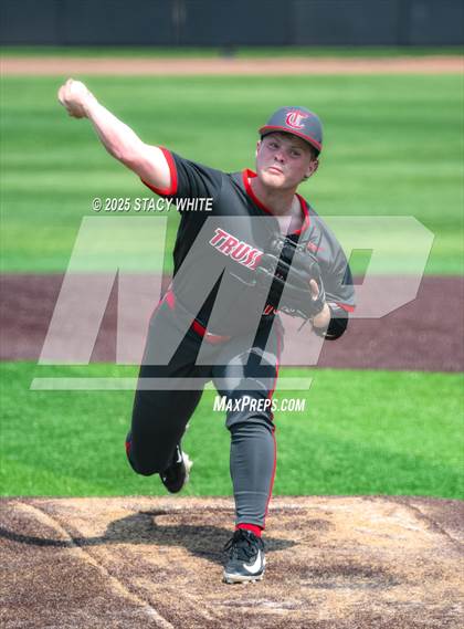 Thumbnail 3 in Hewitt-Trussville vs IMG Academy (IMG Academy National Classic) photogallery.