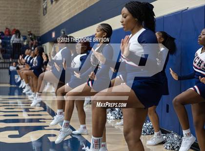 Thumbnail 2 in Whites Creek @ Pope John Paul II photogallery.