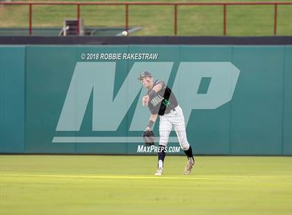 Thumbnail 1 in Carroll vs. Marcus (UIL 6A Regional Final) photogallery.