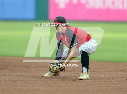 Thumbnail 2 in Carroll vs. Marcus (UIL 6A Regional Final) photogallery.