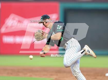 Thumbnail 2 in Carroll vs. Marcus (UIL 6A Regional Final) photogallery.