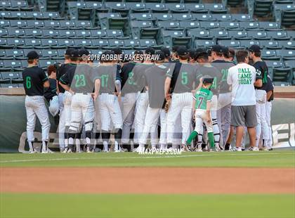 Thumbnail 2 in Carroll vs. Marcus (UIL 6A Regional Final) photogallery.