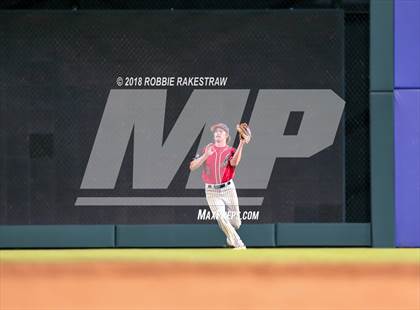 Thumbnail 3 in Carroll vs. Marcus (UIL 6A Regional Final) photogallery.