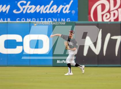 Thumbnail 1 in Carroll vs. Marcus (UIL 6A Regional Final) photogallery.