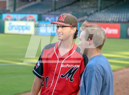 Thumbnail 3 in Carroll vs. Marcus (UIL 6A Regional Final) photogallery.