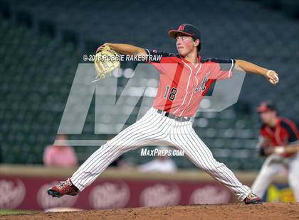 Thumbnail 3 in Carroll vs. Marcus (UIL 6A Regional Final) photogallery.
