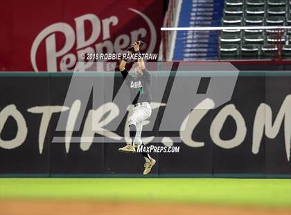 Thumbnail 1 in Carroll vs. Marcus (UIL 6A Regional Final) photogallery.