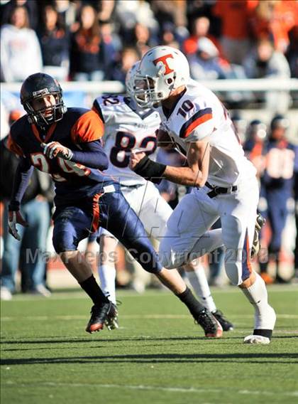 Thumbnail 2 in Mountain Crest vs. Timpview photogallery.