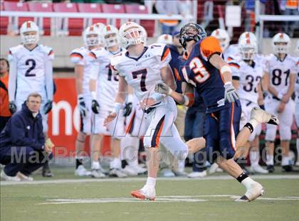 Thumbnail 2 in Mountain Crest vs. Timpview photogallery.