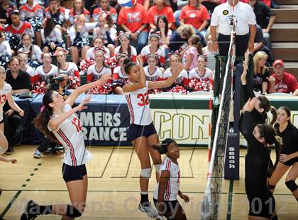 Thumbnail 2 in King vs. Archbishop Mitty (CIF State D2 Final) photogallery.