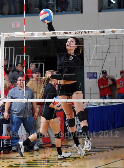 Thumbnail 2 in King vs. Archbishop Mitty (CIF State D2 Final) photogallery.