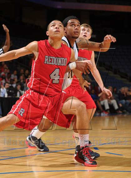 Thumbnail 2 in JW North vs. Redondo Union (CIF SoCal Regional D2 Final) photogallery.