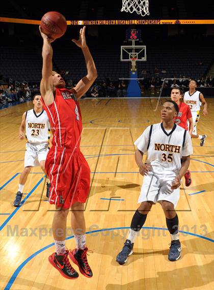 Thumbnail 2 in JW North vs. Redondo Union (CIF SoCal Regional D2 Final) photogallery.