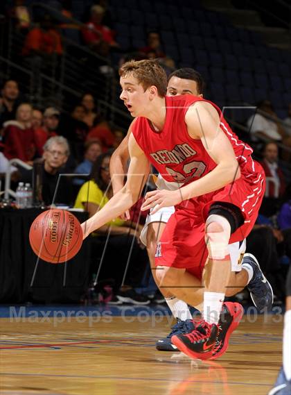 Thumbnail 3 in JW North vs. Redondo Union (CIF SoCal Regional D2 Final) photogallery.