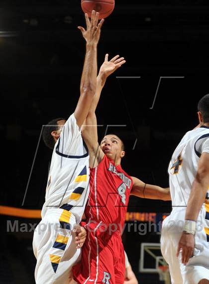 Thumbnail 3 in JW North vs. Redondo Union (CIF SoCal Regional D2 Final) photogallery.