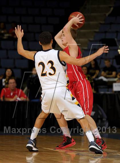 Thumbnail 1 in JW North vs. Redondo Union (CIF SoCal Regional D2 Final) photogallery.