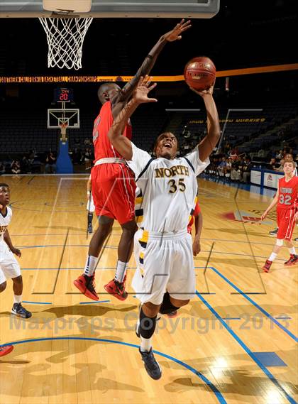 Thumbnail 2 in JW North vs. Redondo Union (CIF SoCal Regional D2 Final) photogallery.