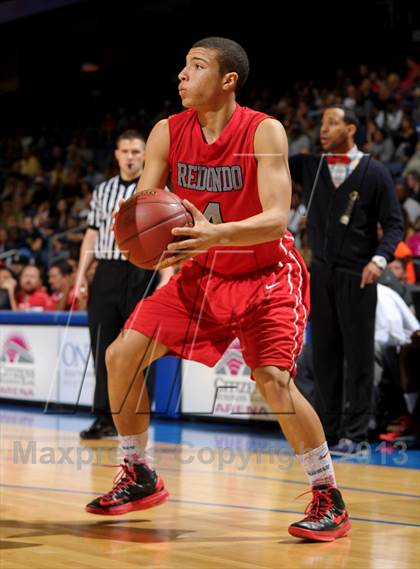 Thumbnail 1 in JW North vs. Redondo Union (CIF SoCal Regional D2 Final) photogallery.