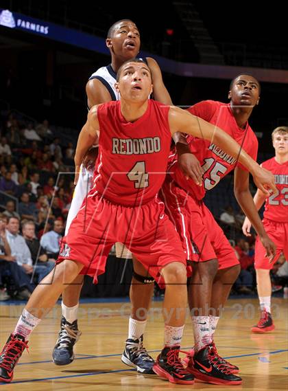 Thumbnail 3 in JW North vs. Redondo Union (CIF SoCal Regional D2 Final) photogallery.