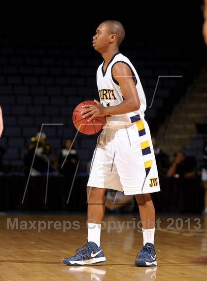 Thumbnail 1 in JW North vs. Redondo Union (CIF SoCal Regional D2 Final) photogallery.