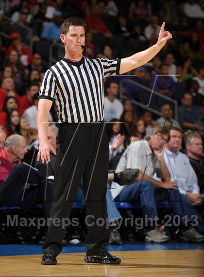 Thumbnail 2 in JW North vs. Redondo Union (CIF SoCal Regional D2 Final) photogallery.