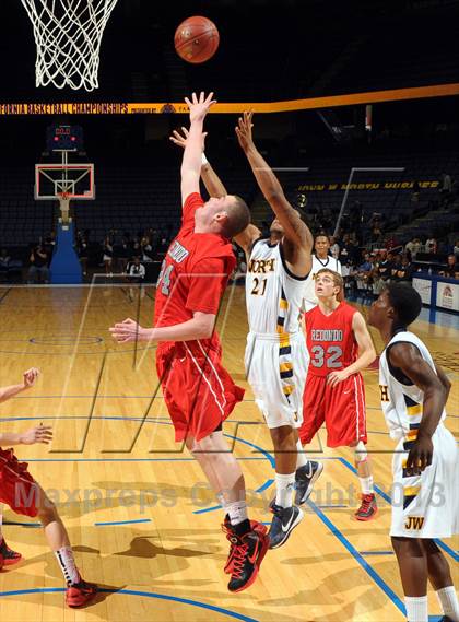 Thumbnail 1 in JW North vs. Redondo Union (CIF SoCal Regional D2 Final) photogallery.