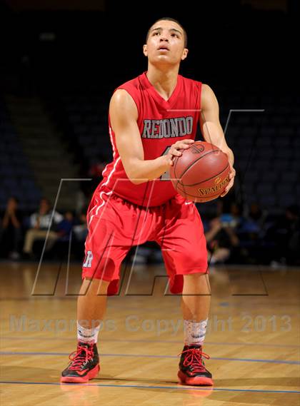 Thumbnail 1 in JW North vs. Redondo Union (CIF SoCal Regional D2 Final) photogallery.