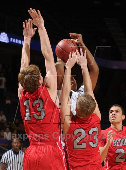 Thumbnail 3 in JW North vs. Redondo Union (CIF SoCal Regional D2 Final) photogallery.