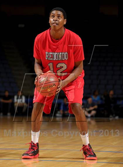 Thumbnail 2 in JW North vs. Redondo Union (CIF SoCal Regional D2 Final) photogallery.