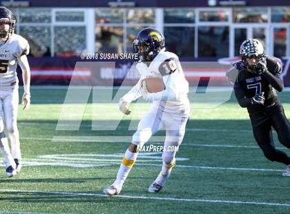 Thumbnail 3 in Blackstone Valley RVT vs. St. Mary's (MIAA Division 7 Final) photogallery.