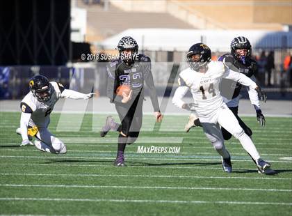 Thumbnail 2 in Blackstone Valley RVT vs. St. Mary's (MIAA Division 7 Final) photogallery.