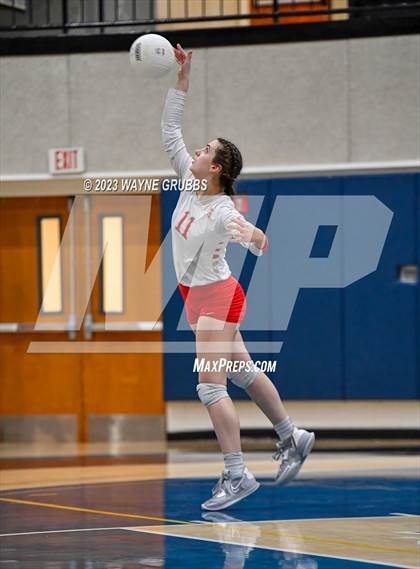 Thumbnail 3 in Pleasant Grove vs. Van (UIL 4A Bi-District) photogallery.