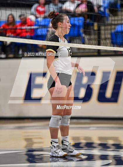Thumbnail 1 in Pleasant Grove vs. Van (UIL 4A Bi-District) photogallery.