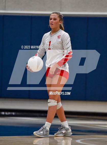 Thumbnail 3 in Pleasant Grove vs. Van (UIL 4A Bi-District) photogallery.