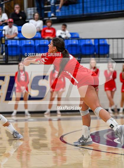 Thumbnail 2 in Pleasant Grove vs. Van (UIL 4A Bi-District) photogallery.