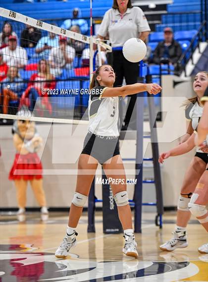 Thumbnail 1 in Pleasant Grove vs. Van (UIL 4A Bi-District) photogallery.