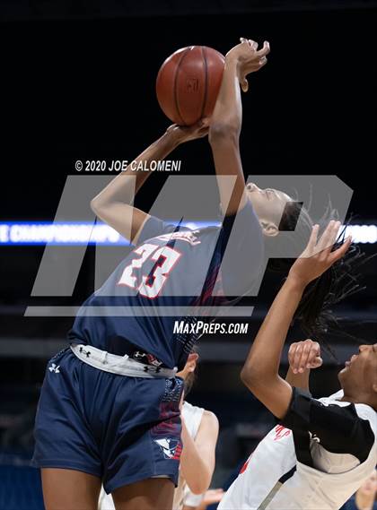 Thumbnail 3 in Liberty vs Veterans Memorial (UIL 5A Final) photogallery.