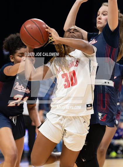 Thumbnail 2 in Liberty vs Veterans Memorial (UIL 5A Final) photogallery.