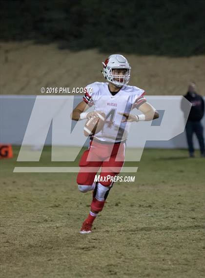 Thumbnail 3 in La Habra vs Redlands East Valley (CIF Southern Section Division 2 Playoff) photogallery.