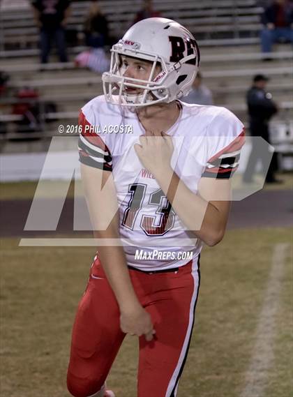 Thumbnail 2 in La Habra vs Redlands East Valley (CIF Southern Section Division 2 Playoff) photogallery.