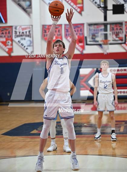 Thumbnail 1 in Palmetto vs. Bingham (Tarkanian Classic) photogallery.