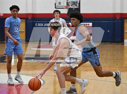 Thumbnail 2 in Palmetto vs. Bingham (Tarkanian Classic) photogallery.