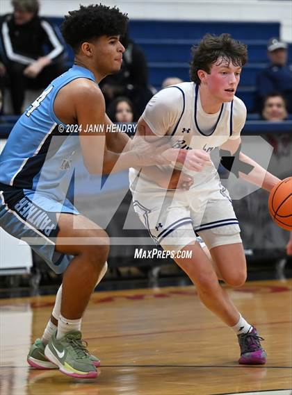Thumbnail 3 in Palmetto vs. Bingham (Tarkanian Classic) photogallery.