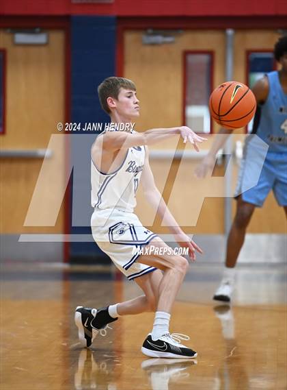 Thumbnail 3 in Palmetto vs. Bingham (Tarkanian Classic) photogallery.